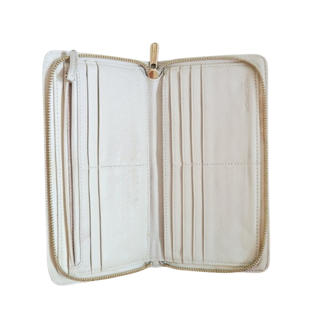Michael Kors MK Hamilton Zip Around Wallet In Cream Gold Hardware Clutch Purse